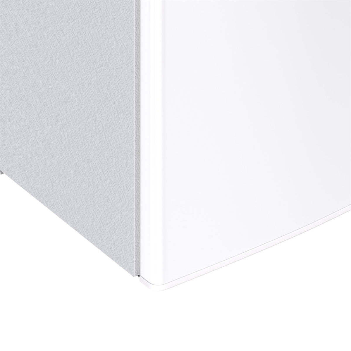 175L White Upright Freezer