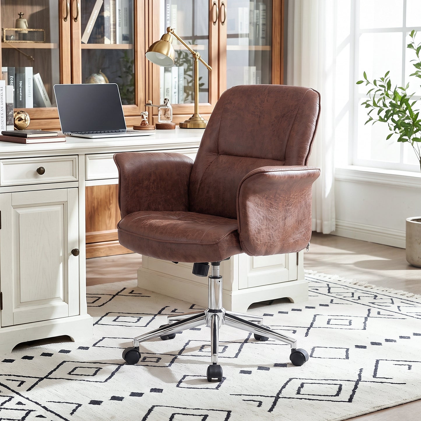 Retro-style PU Leather Office Chair with Armrests and Casters