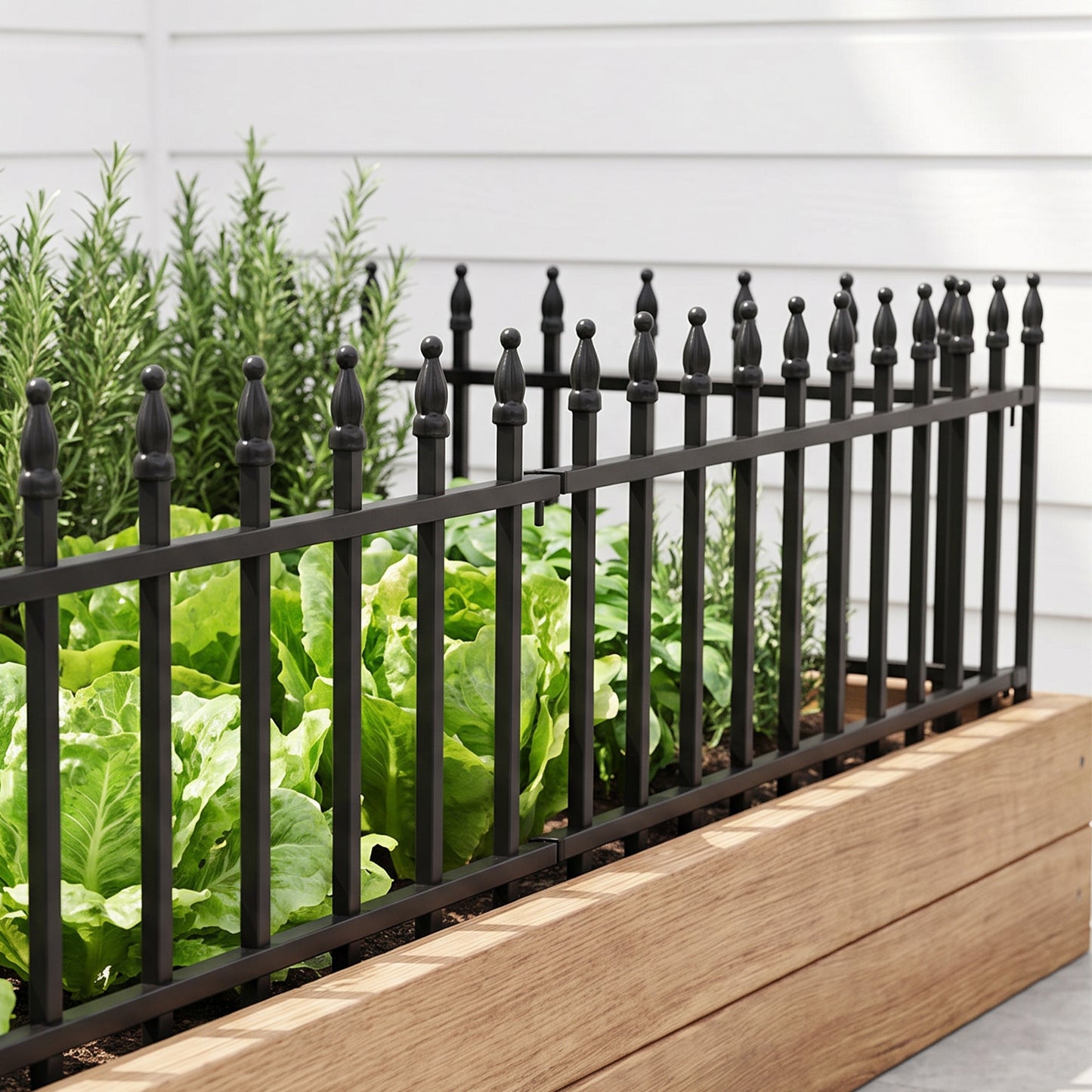 5-Pack Decorative Metal Garden Fence Panels